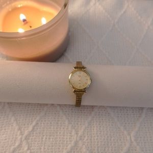 Vintage Gold Timex‎ Quartz Bracelet Watch